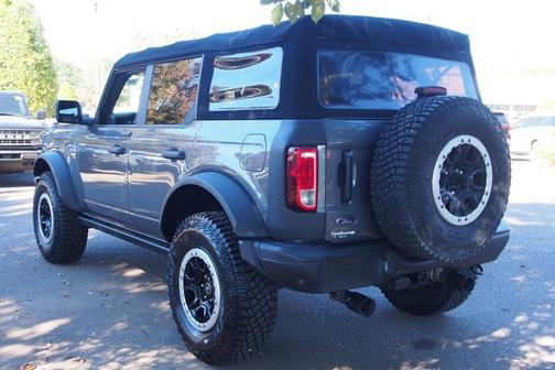 2021 Ford Bronco BLACK DIAMOND