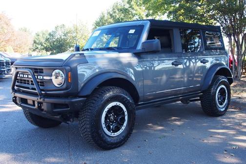 2021 Ford Bronco BLACK DIAMOND