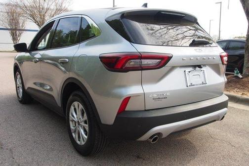 Iconic Silver Metallic 2023 Ford Escape Active