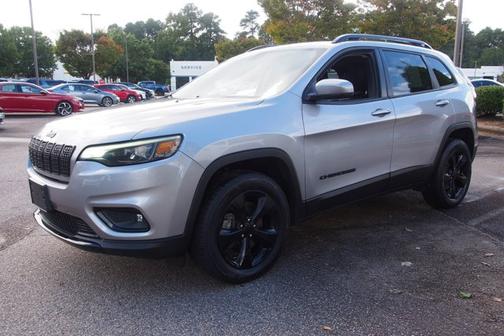 2019 Jeep Cherokee LATITUDE PLUS