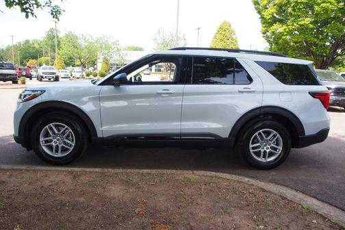 White 2026 Ford Explorer Active