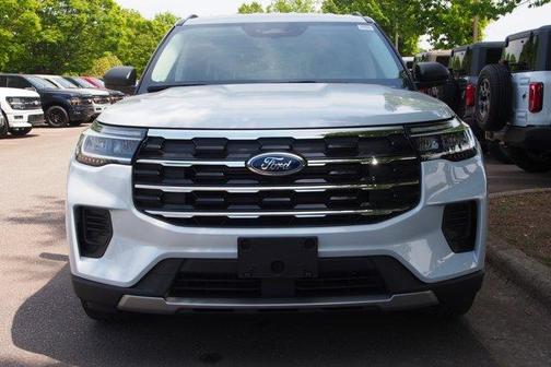 White 2026 Ford Explorer Active