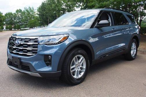 Vapor Blue 2026 Ford Explorer Active