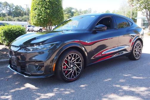 2022 Ford Mustang Mach-E GT
