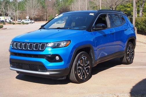 2023 Jeep Compass LIMITED