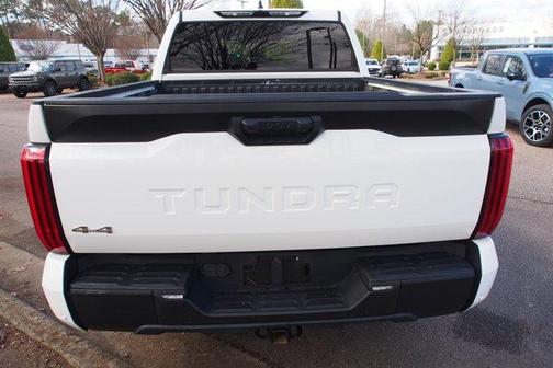 2022 Toyota Tundra SR5