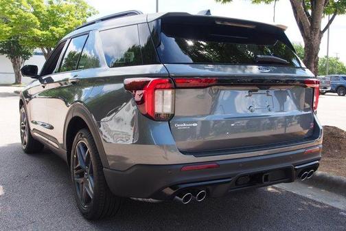 Gray Metallic 2026 Ford Explorer ST
