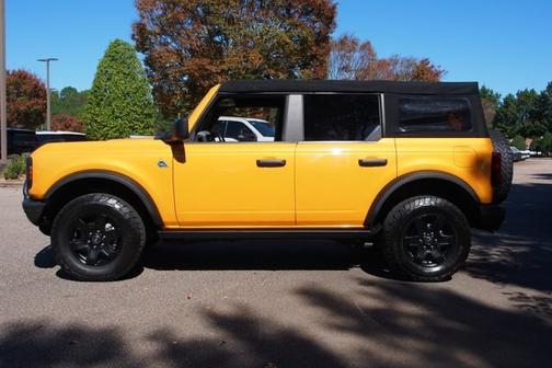 2022 Ford Bronco BLACK DIAMOND
