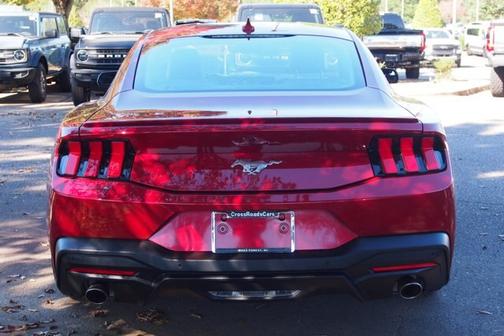 2024 Ford Mustang ECOBOOST PREMIUM