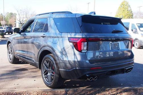Gray Metallic 2026 Ford Explorer ST