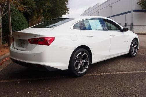 2024 Chevrolet Malibu LT W/1LT