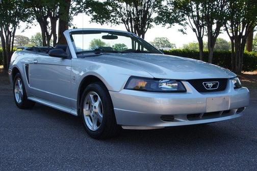 Silver 2003 Ford Mustang