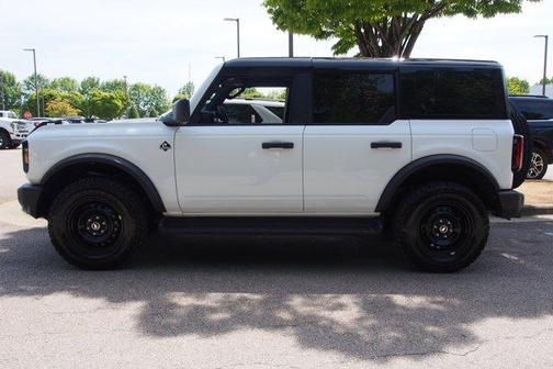 Oxford White 2026 Ford Bronco Outer Banks