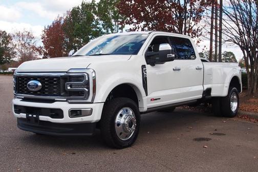 2025 Ford F-450 PLATINUM DRW