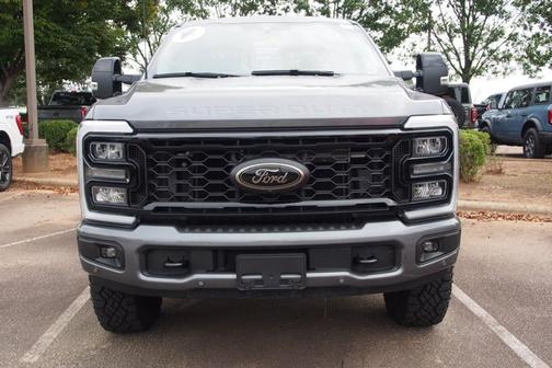 2025 Ford F-250 LARIAT
