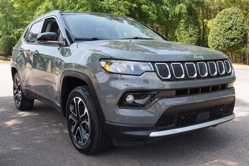 Sting Gray Clearcoat 2022 Jeep Compass Limited