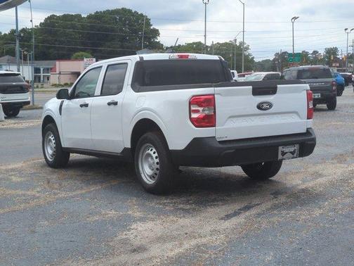 Oxford White 2026 Ford Maverick XL