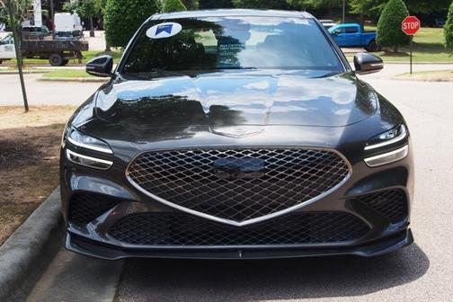 2024 Genesis G70 2.5T