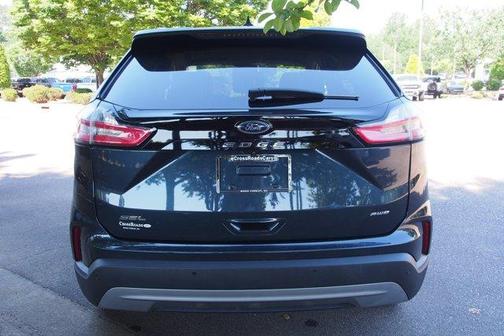 Blue Metallic 2022 Ford Edge SEL