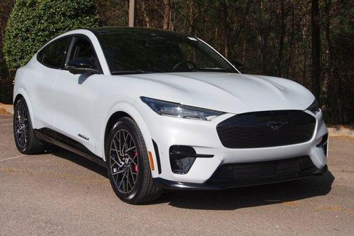 Space White Metallic 2023 Ford Mustang Mach-E GT