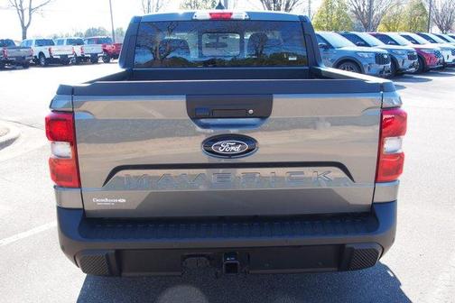 Gray Metallic 2026 Ford Maverick Lariat