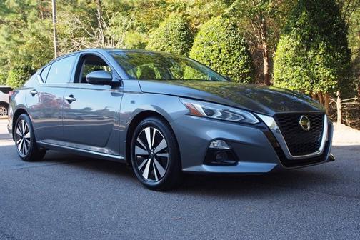 2020 Nissan Altima 2.5 SV