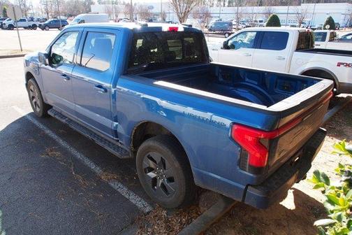 2022 Ford F-150 Lightning LARIAT