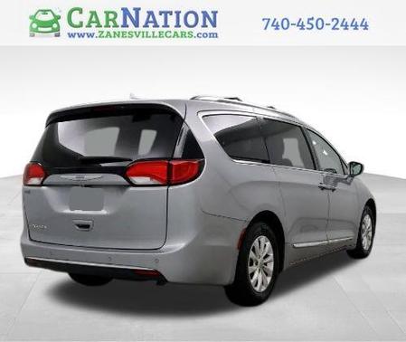 2018 Chrysler Pacifica Touring-L
