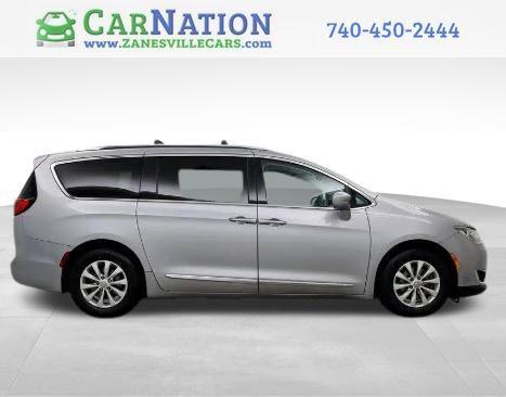 2018 Chrysler Pacifica Touring-L