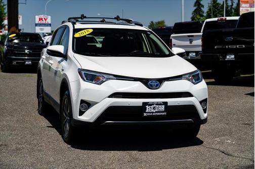 2018 Toyota RAV4 Hybrid XLE