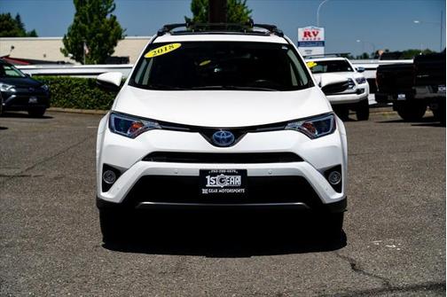 2018 Toyota RAV4 Hybrid XLE