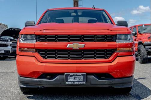 2018 Chevrolet Silverado 1500 Custom