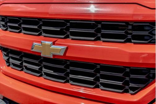 2018 Chevrolet Silverado 1500 Custom