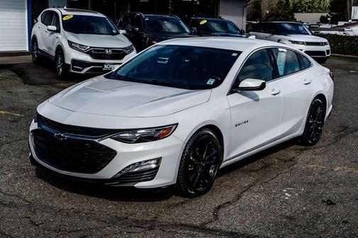 Summit White 2024 Chevrolet Malibu 1LT
