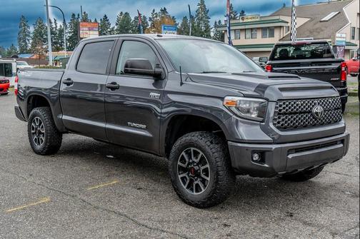 2018 Toyota Tundra SR5