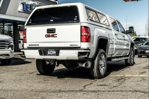 2016 GMC Sierra 2500 Denali