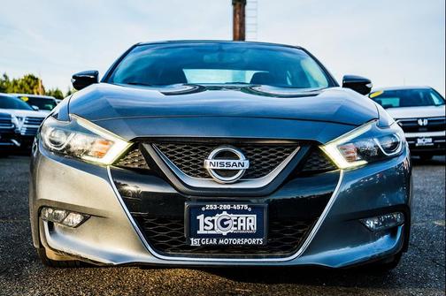 2017 Nissan Maxima 3.5 SR