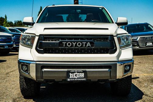 Super White 2016 Toyota Tundra 1794 Edition