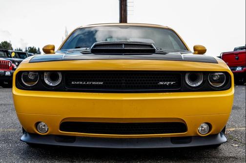 2012 Dodge Challenger SRT8 392