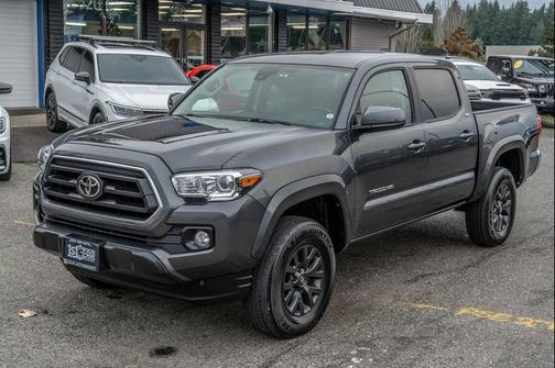 2022 Toyota Tacoma SR5