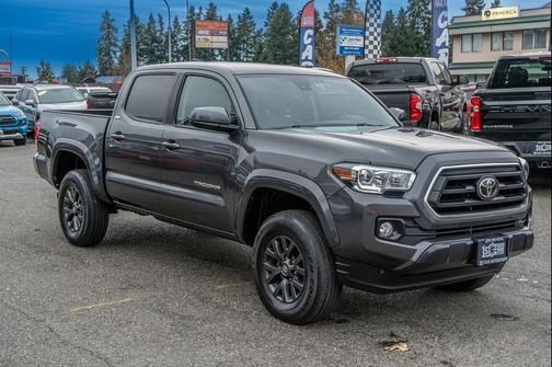 2022 Toyota Tacoma SR5