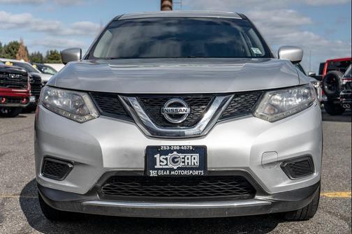 2016 Nissan Rogue SV