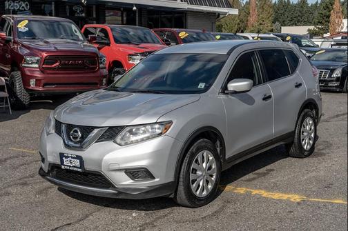 2016 Nissan Rogue SV