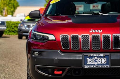2021 Jeep Cherokee Trailhawk