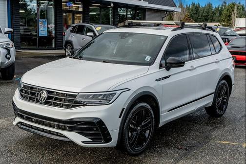 2022 Volkswagen Tiguan 2.0T SE R-Line Black 4MOTION