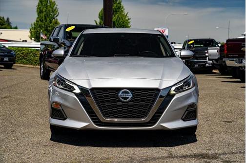 2021 Nissan Altima SR FWD