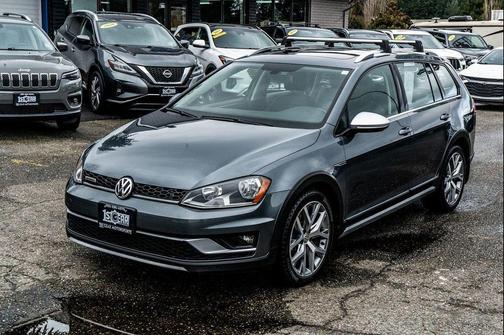 2017 Volkswagen Golf Alltrack TSI S