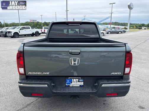Gray 2019 Honda Ridgeline RTL
