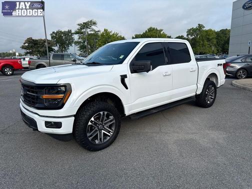 Oxford White 2024 Ford F-150 XLT