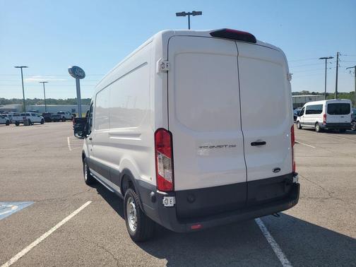 2025 Ford Transit-250 148 WB Medium Roof Cargo